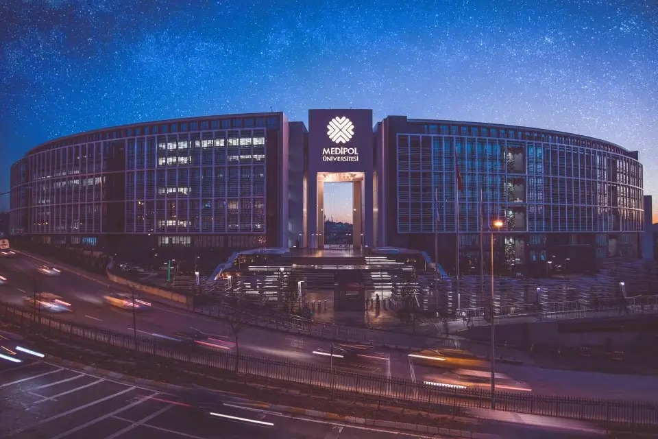 
Medipol-night-landscape